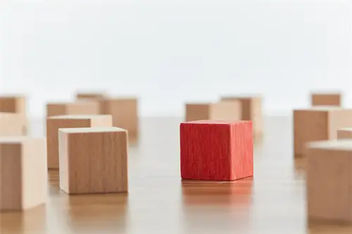 手机开黑背景音乐是什么